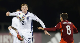 Forest hafnar öllum tilboðum í Anderson - Á...