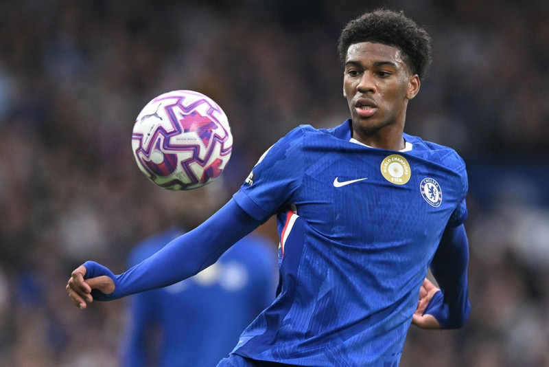 Chelsea hafnar mörgum tilboðum