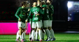 Ísland í dag - Logi mætir með fullt hús stiga á...