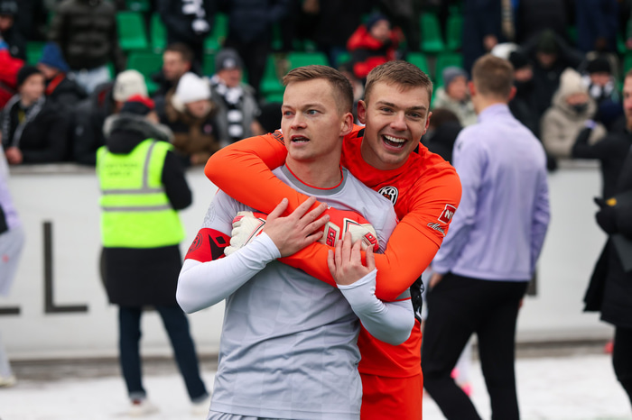 Fagnað eftir leik í dag