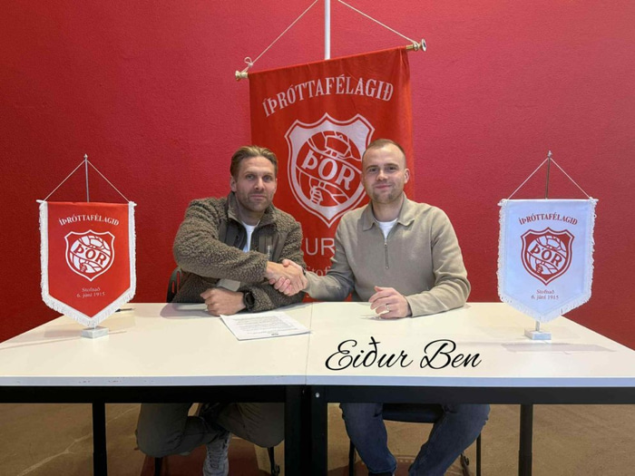 Eiður Ben er hér ásamt Sveini Elíasi Jónssyni, formanni fótboltadeildar Þórs.