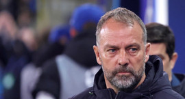 Flick: Þeir áttu líka að fá rautt spjald