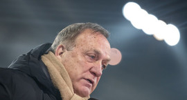Advocaat snýr aftur og verður elsti þjálfari HM...