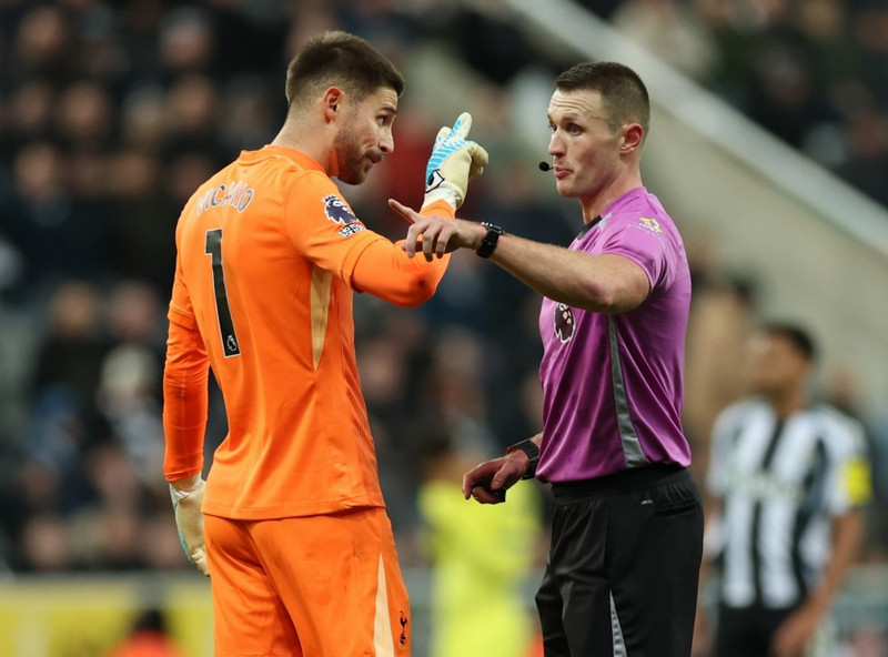 Hræðileg mistök Tottenham - „Snemmbúin jólagjöf!“
