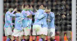 Enski bikarinn: Man City skoraði tíu - Hákon Rafn...