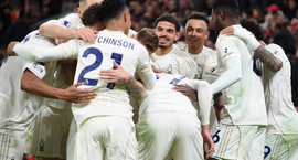 England: Ótrúlega dýrmætur sigur fyrir Forest