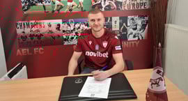 Davíð Kristján til Larissa (Staðfest)