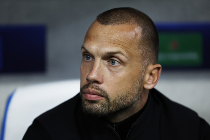 Heitinga nýr aðstoðarþjálfari Tottenham (Staðfest)