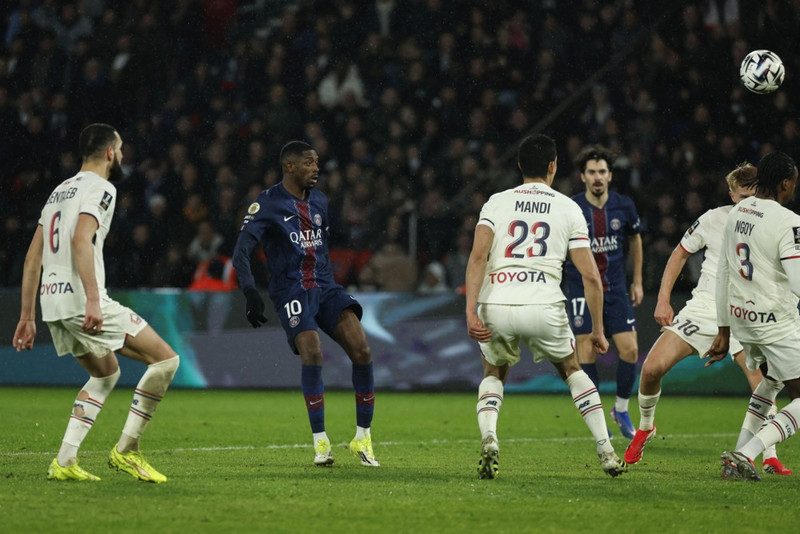 PSG mætir Mónakó.
