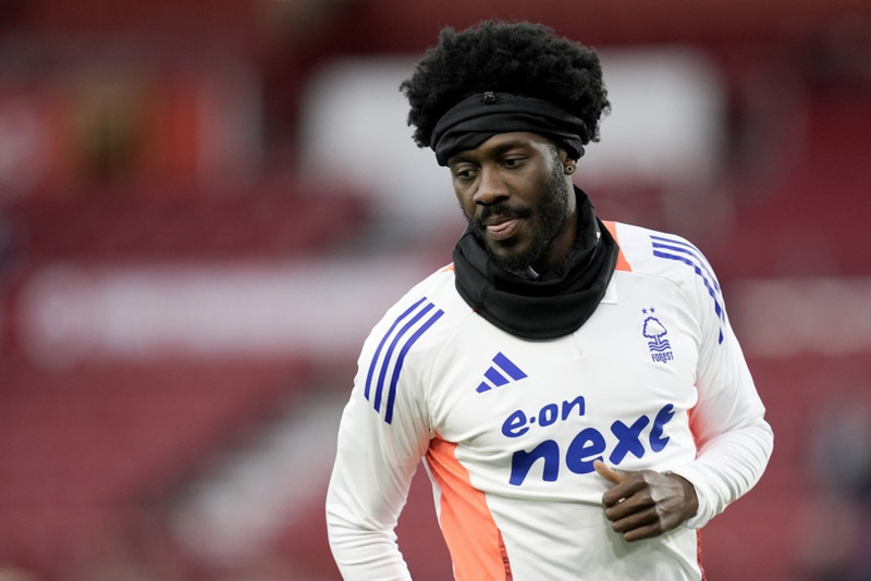 <b>Varnarmaður: Ola Aina (Nottingham Forest)</b> - Varðist gríðarlega vel í 2-0 mikilvægum sigri gegn Brentford.