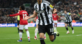 Vann verðlaun hjá Man Utd ellefu ára og skoraði...