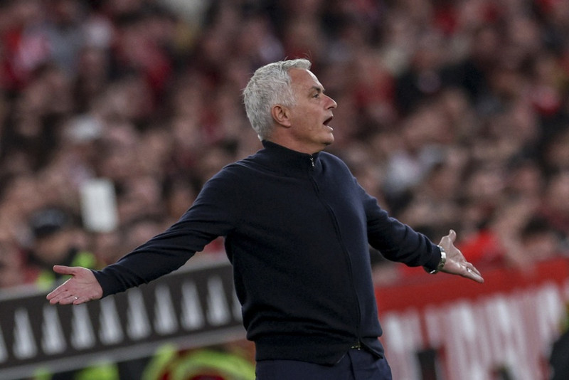 Benfica fær 15 milljónir fyrir Mourinho