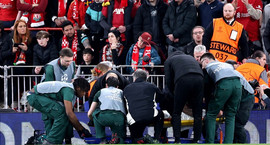 Varð fyrir hræðilegum meiðslum á fingri á Anfield