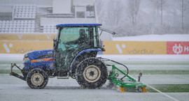 Guðni segir aðstæður á Kópavogsvelli óboðlegar:...