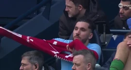 Cherki baðst afsökunar og Ekitike harðlega gagnrýndur