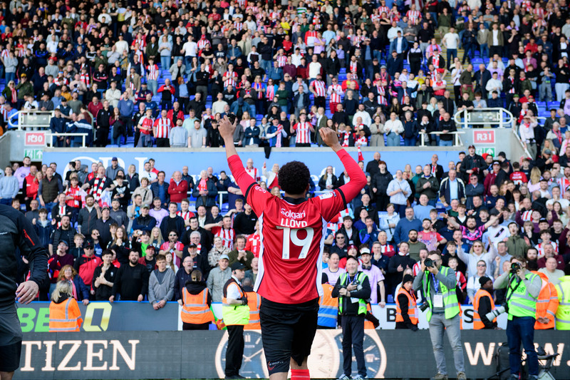 Lincoln leikur í Championship-deildinni á næsta tímabili.