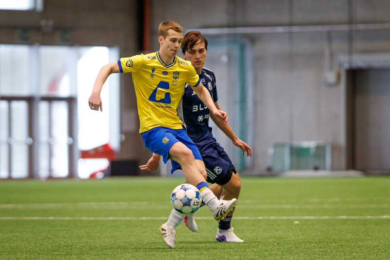 Eftirsóttur Mikael Máni á reynslu hjá Horsens