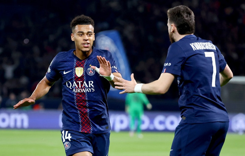 Meistaradeildin: Kvaratskhelia innsiglaði sigur PSG á Liverpool - Atletico vann Spánarslaginn