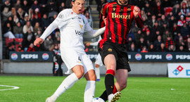 Útvarpsþátturinn - Óheppileg mistök og vítakall