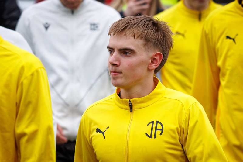 Jájá, þetta kom held ég ansi mörgum á óvart.
