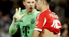 Níu mörk komin í sögulegan undanúrslitaleik