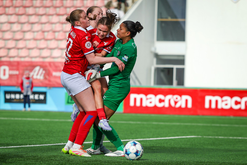 Besta deild kvenna: Nýliðarnir á toppnum eftir sigur á Hlíðarenda
