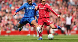 England: Baulað á Liverpool eftir jafntefli gegn Chelsea