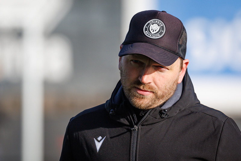 Einar Guðnason, þjálfari Víkings, var svekktur eftir 1-3 tap gegn ÍBV