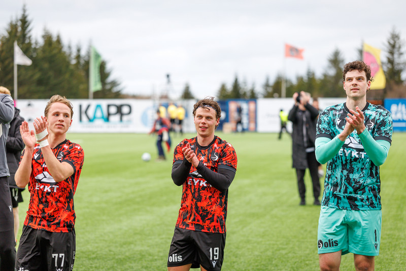 Ísland í dag - Toppbarátta og undanúrslit