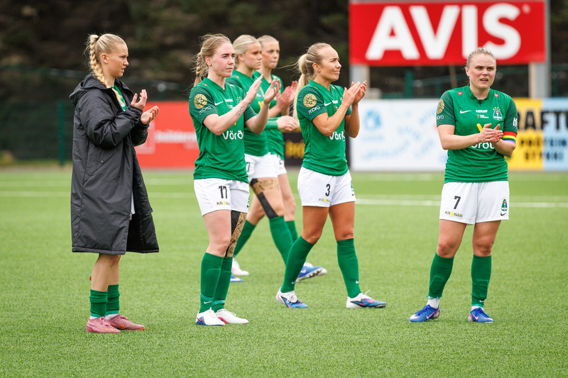 Ísland í dag - Fjórtán leikir á hátíðsdegi