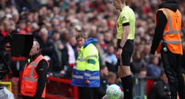 Viðurkenna að dæma hefði átt mark Man Utd af