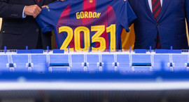 Anthony Gordon í Barcelona (Staðfest)
