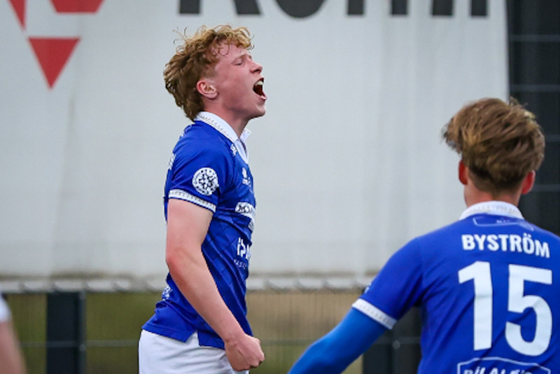 Freyr Sigurðsson gerði þriðja mark Fram.