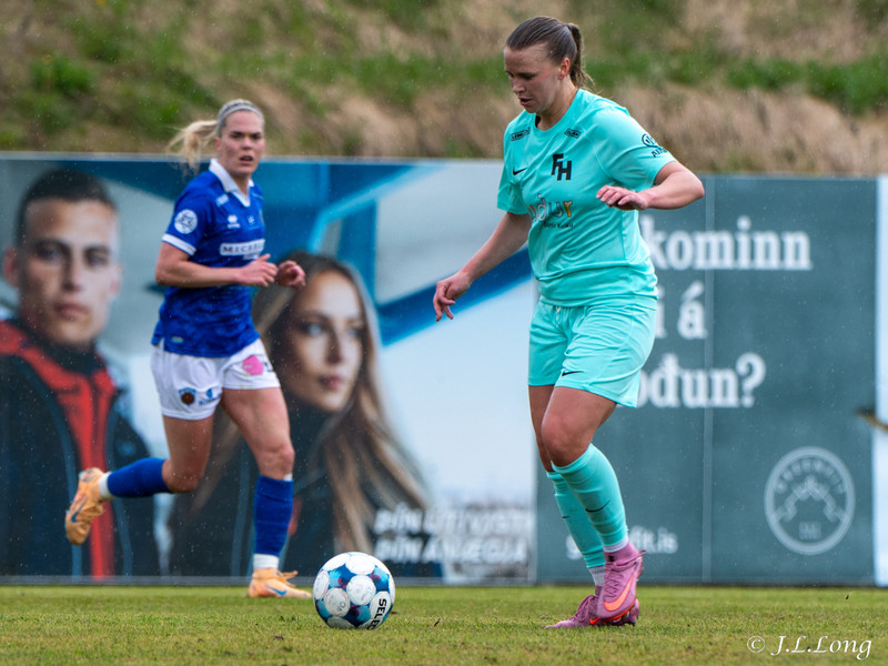 Myndaveisla: Átta mörk í Krikanum og fyrsta þrennan
