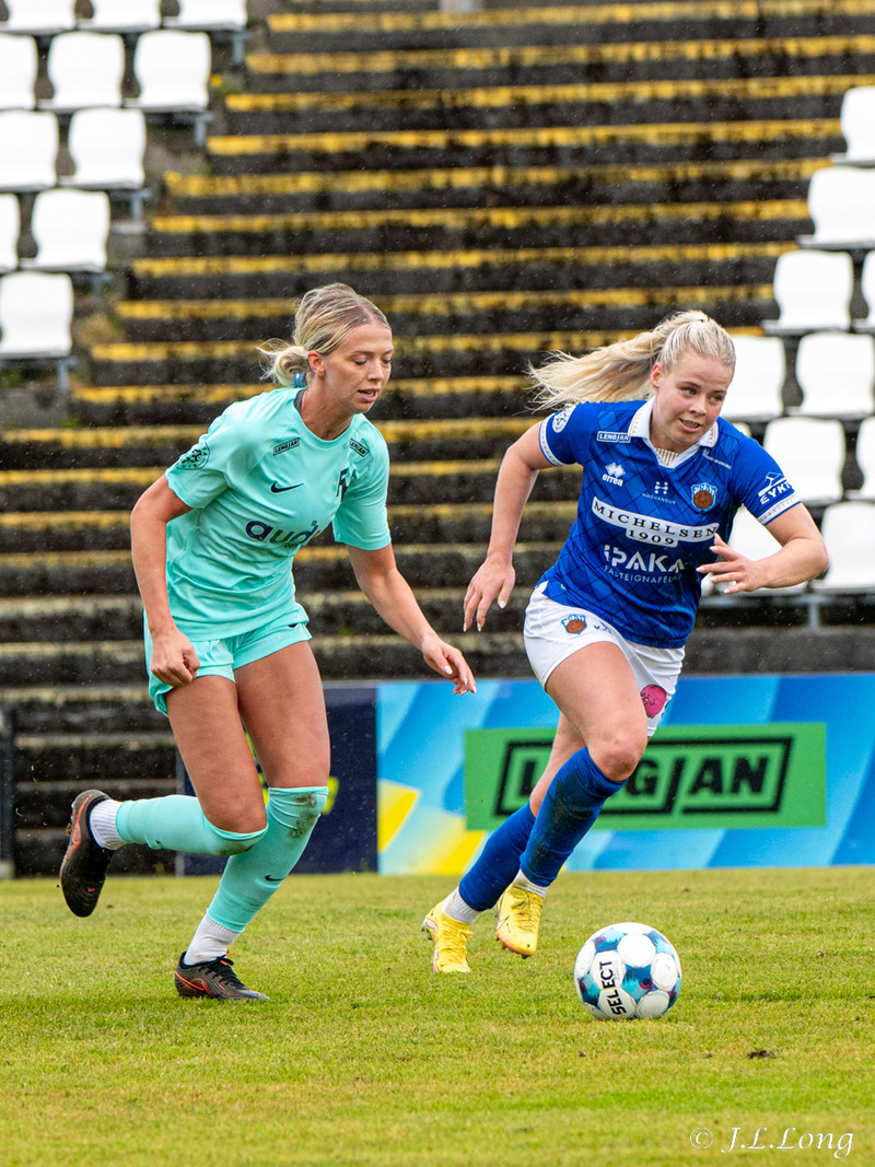 Myndaveisla: Átta mörk í Krikanum og fyrsta þrennan