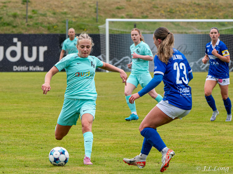 Myndaveisla: Átta mörk í Krikanum og fyrsta þrennan