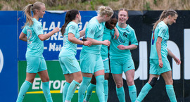 Besta deild kvenna: FH á toppinn eftir sjötta sigurinn...