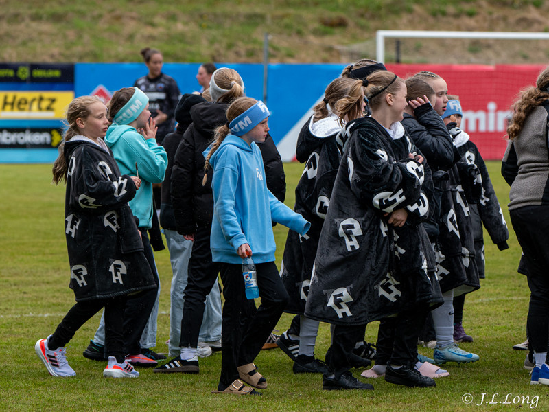 Myndaveisla: Átta mörk í Krikanum og fyrsta þrennan