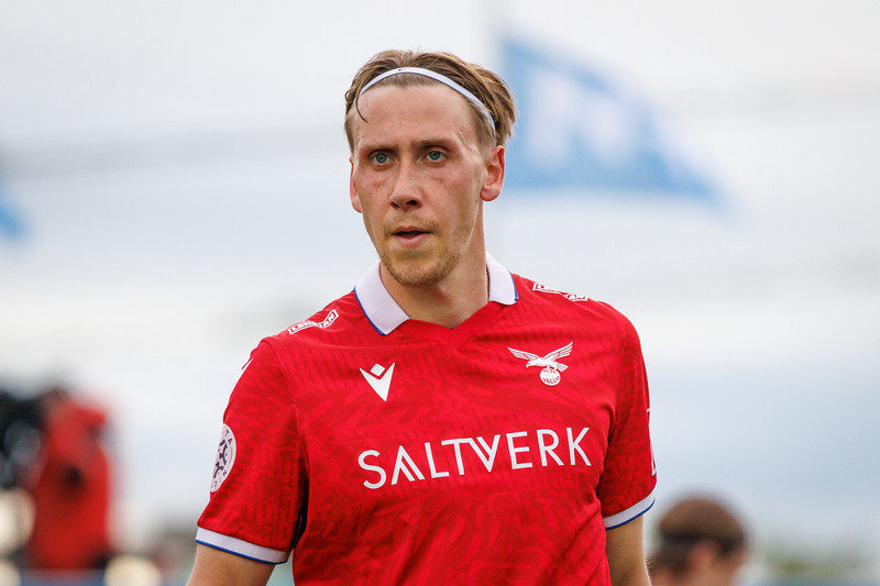 Bjarni Mark til Svíþjóðar