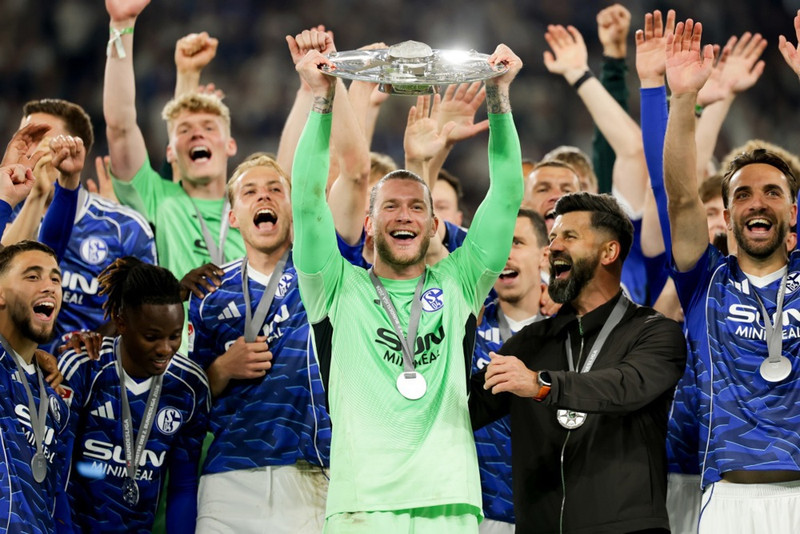 Bjóða Karius launahækkun