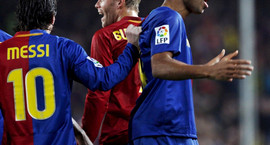 Daníel og Messi skiptust líka á treyjum - Bað að...