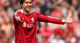 Chiesa hugsar sér til hreyfings frá Liverpool