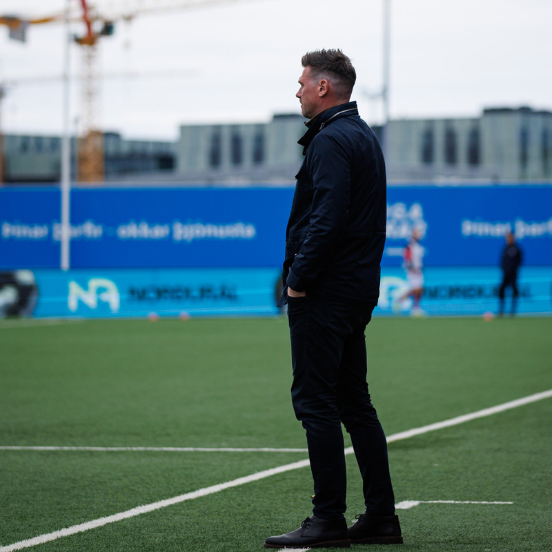 Myndaveisla: Keflavík náði í stig á Hlíðarenda