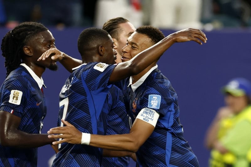 Ousmane Dembele og Kylian Mbappe áttu frábæran leik