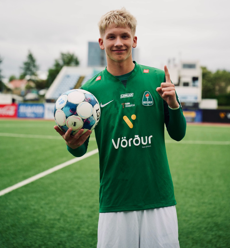 Arnar Bjarki eftir leikinn gegn KA þar sem hann skoraði sitt fyrsta meistaraflokksmark.