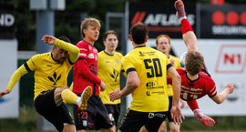 Sjáðu mörkin: Galin mistök í níu marka leik í Mosó