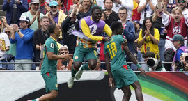 Framlengt hjá Belgíu og Senegal