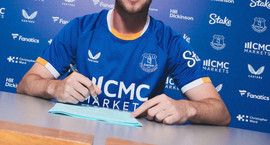 Hackney til Everton (Staðfest)