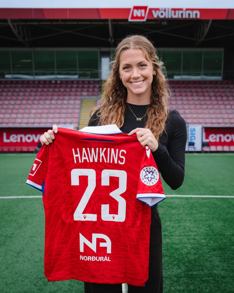 Emma Hawkins í Val (Staðfest)