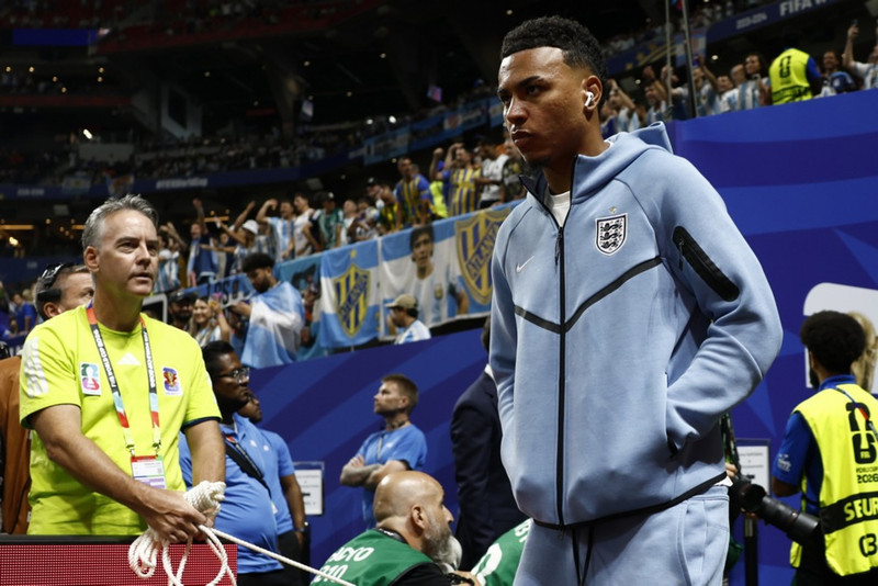 Fenerbahce leiðir kappið um Ollie Watkins